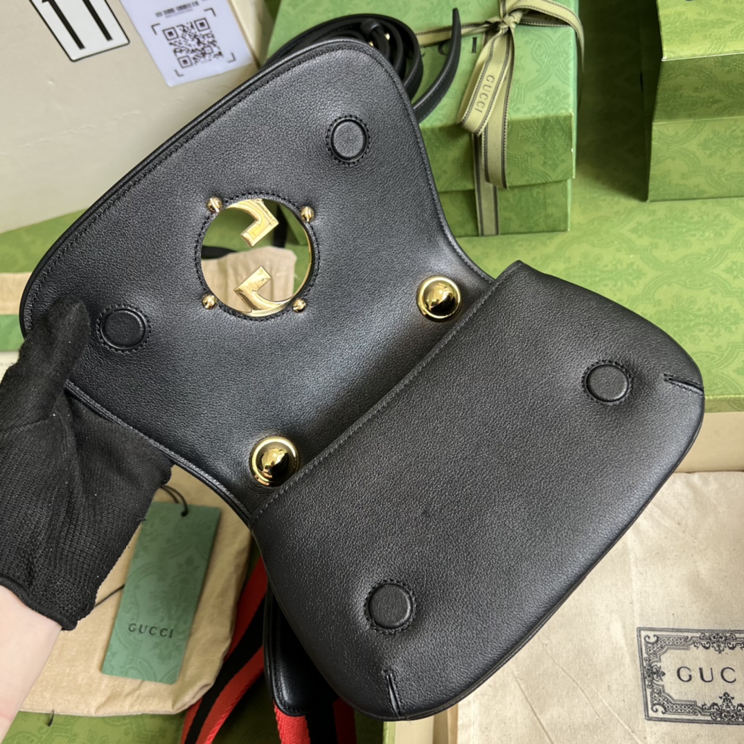 Handbag Gucci 698643 size 22*13*5.5 cm - vstockx