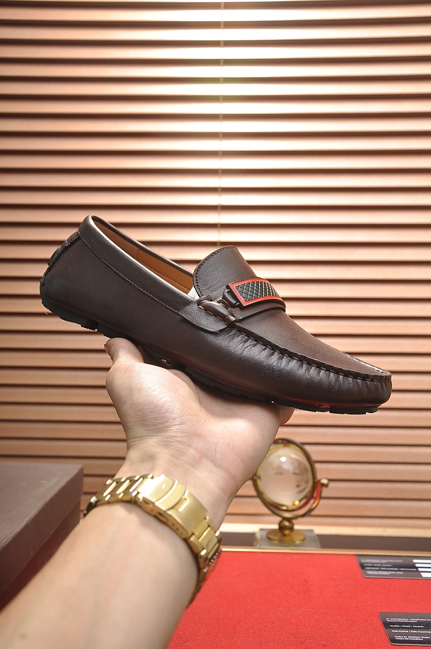 Bottega Veneta Intrecciato Leather Loafers 10 - vstockx