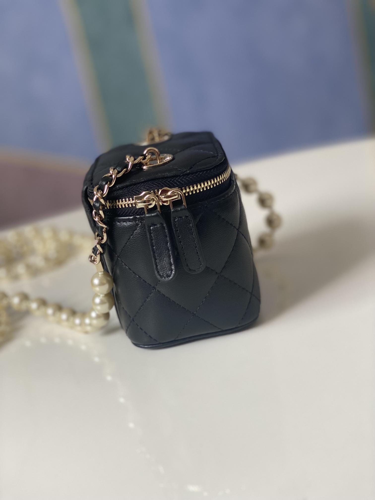 Handbag Chanel 81182 size .** - vstockx