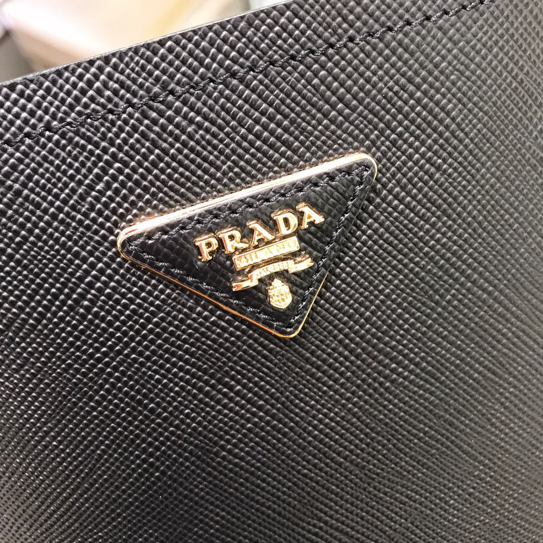 handbags prada 1BA212 22×23×13 - vstockx