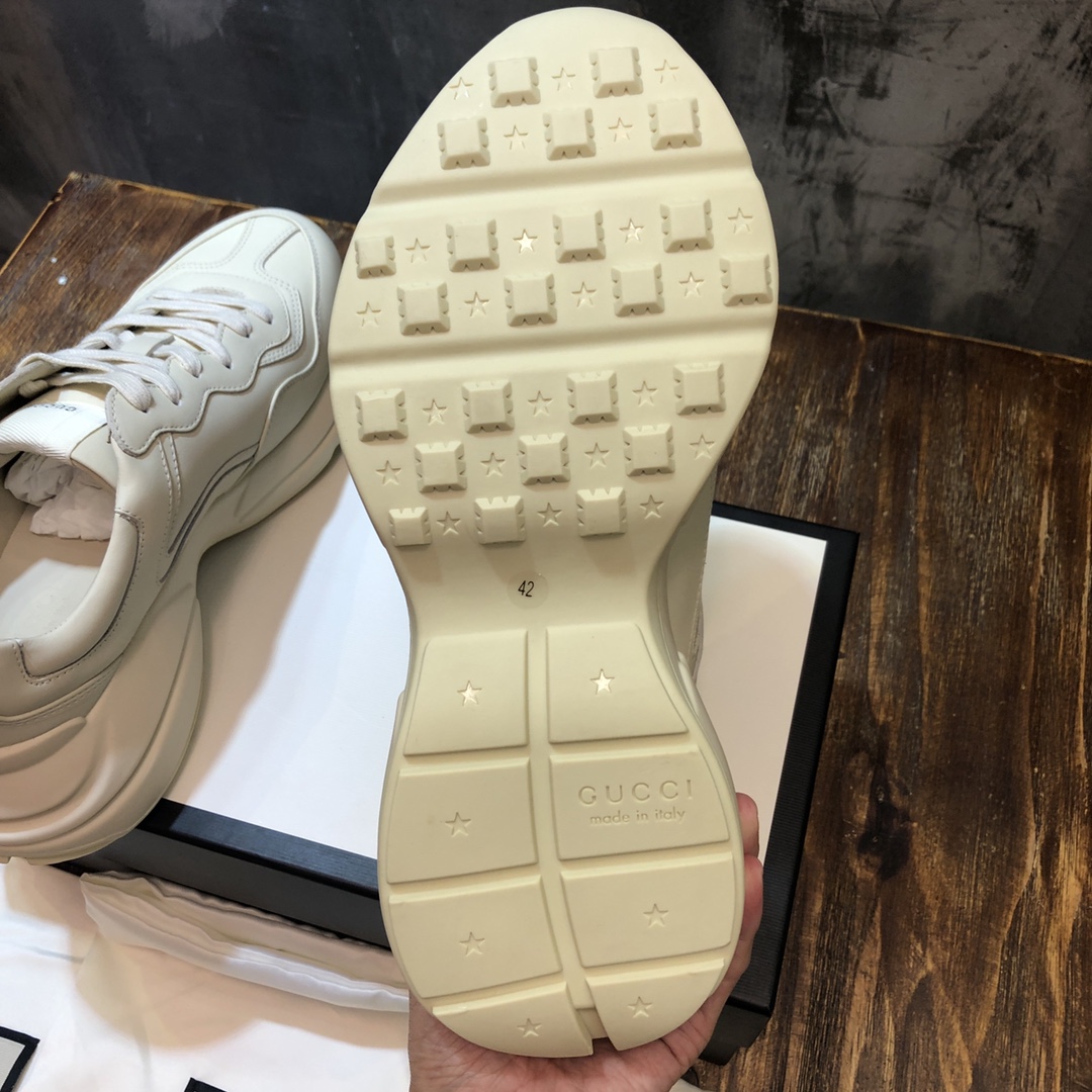 Gucci Rhyton sneaker 56 - vstockx