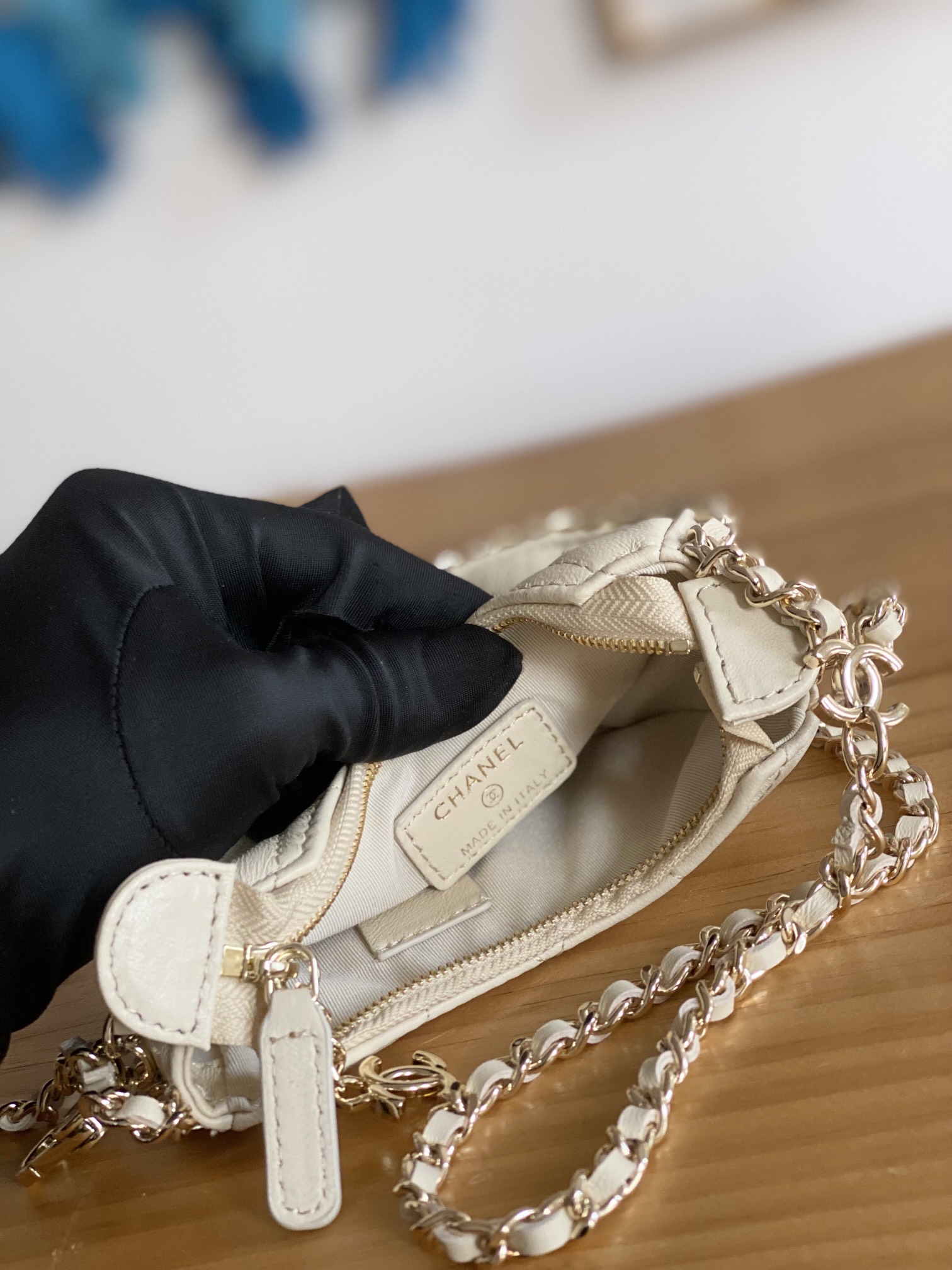 Handbag Chanel AP3232 size 9.5-10.5-5 cm - vstockx