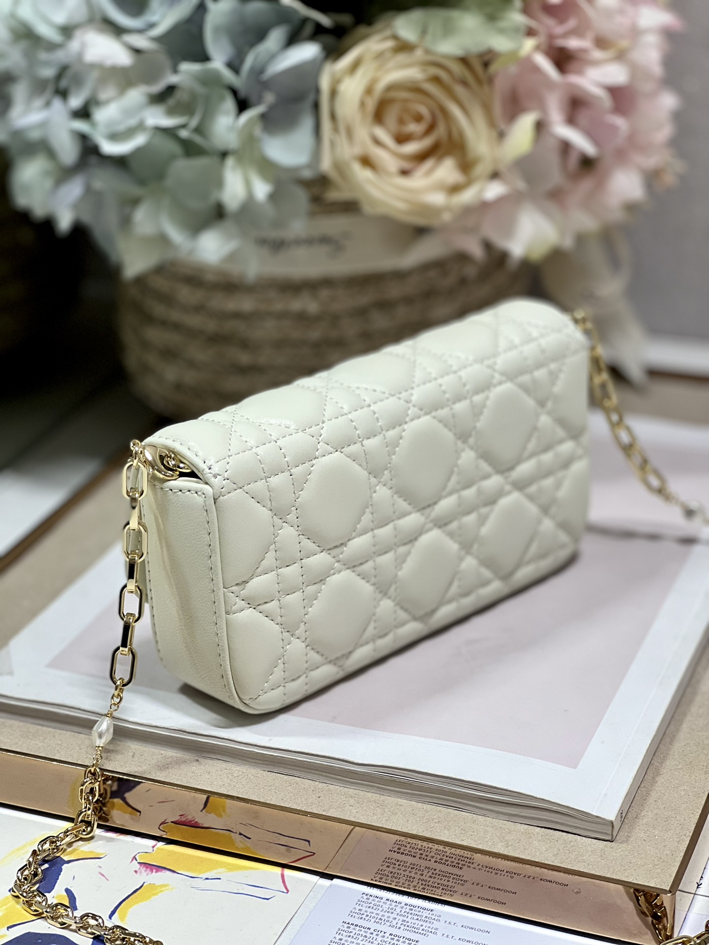 Handbag Dior 0977 size 18.5 x 10 x 4 cm - vstockx