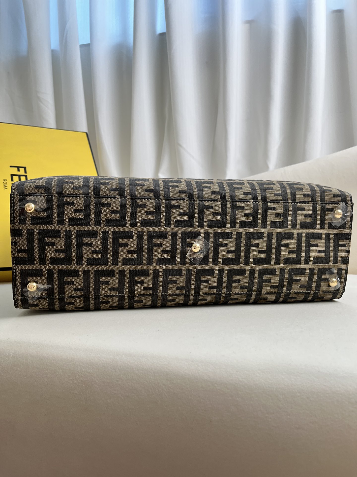 handbags FENDI 038 size:12*18*10cm - vstockx