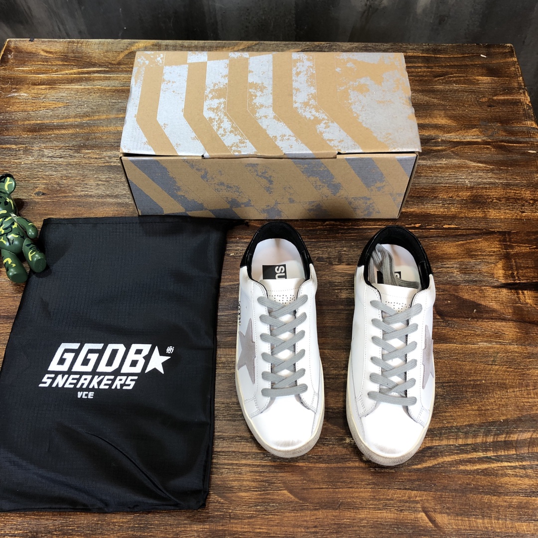 Golden Goose Superstar distressed-finish sneakers 3 - vstockx