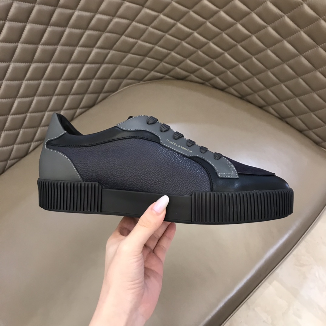 Dolce & Gabbana Low Tops Sneakers 17 - vstockx