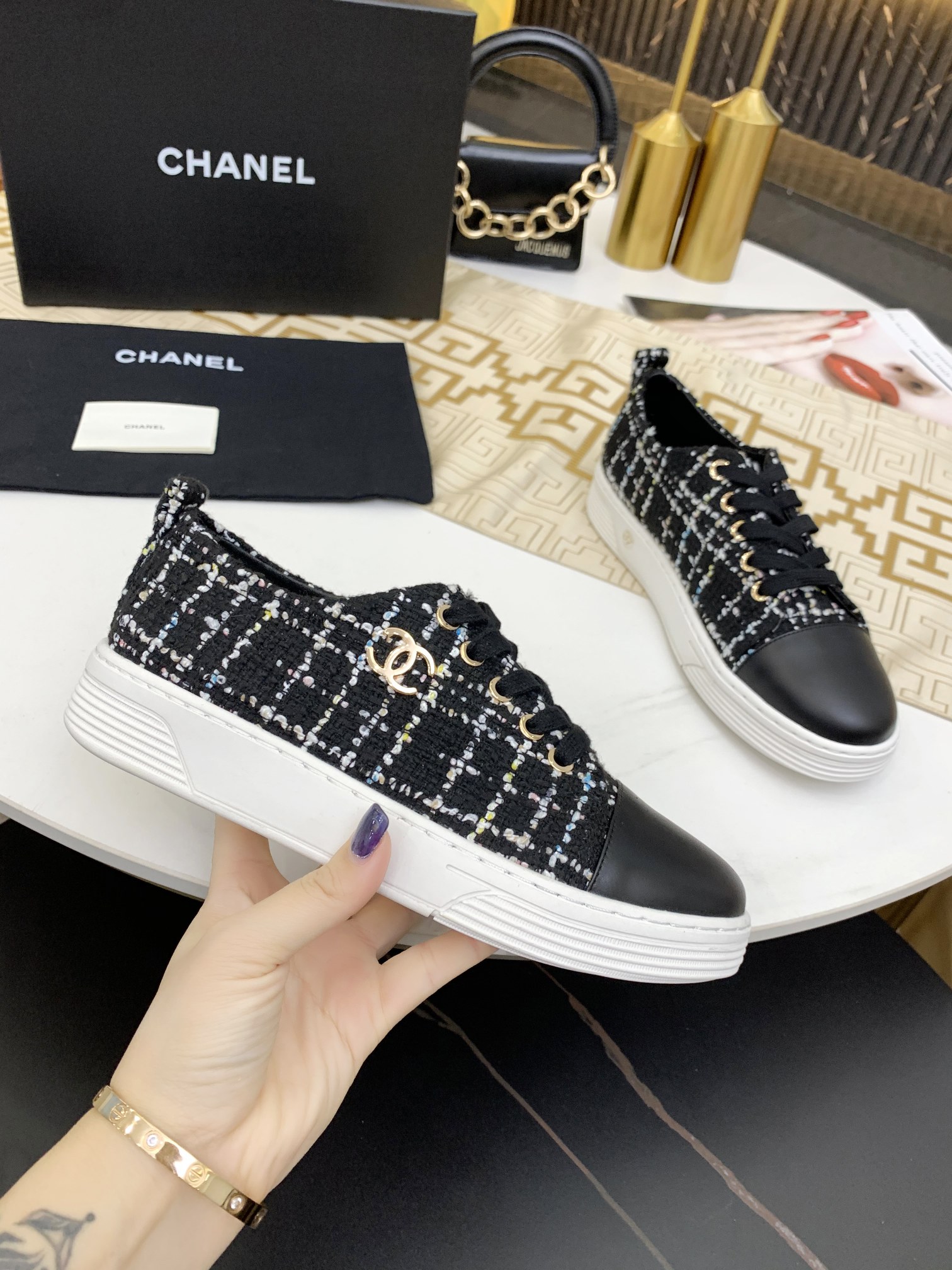 Chanel Platform Sneaker 33 - vstockx