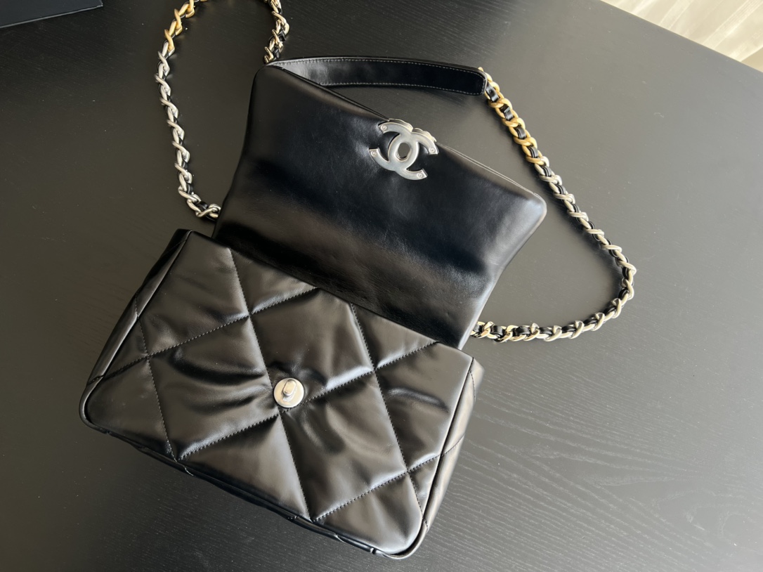 Handbag Chanel 1160 size 26cmx16cmx9 cm - vstockx