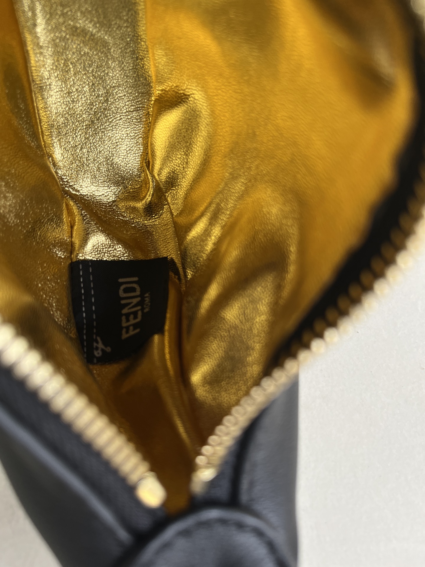 handbags FENDI 206 size:16.5*14*5cm - vstockx