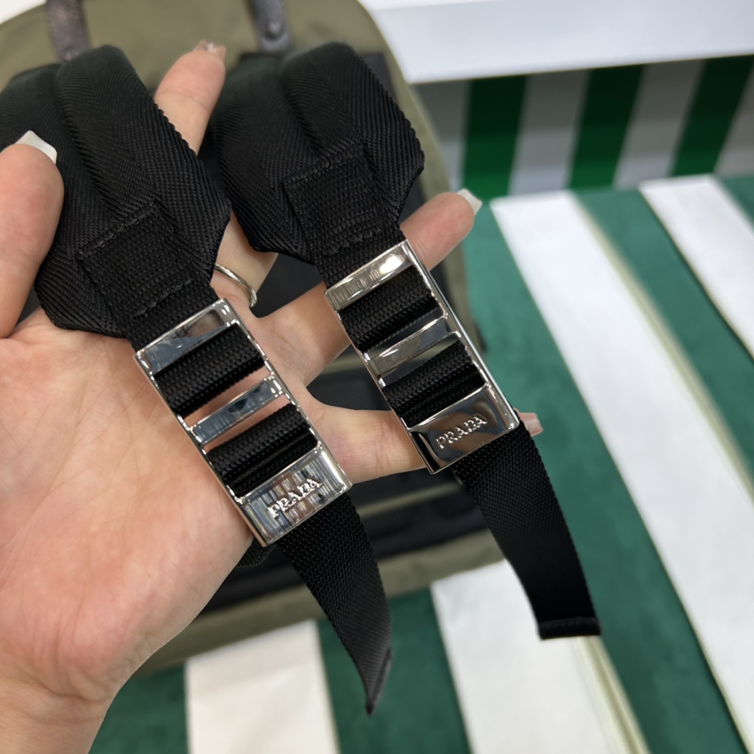 Handbags Prada 2VZ104 size:27×39×17cm - vstockx