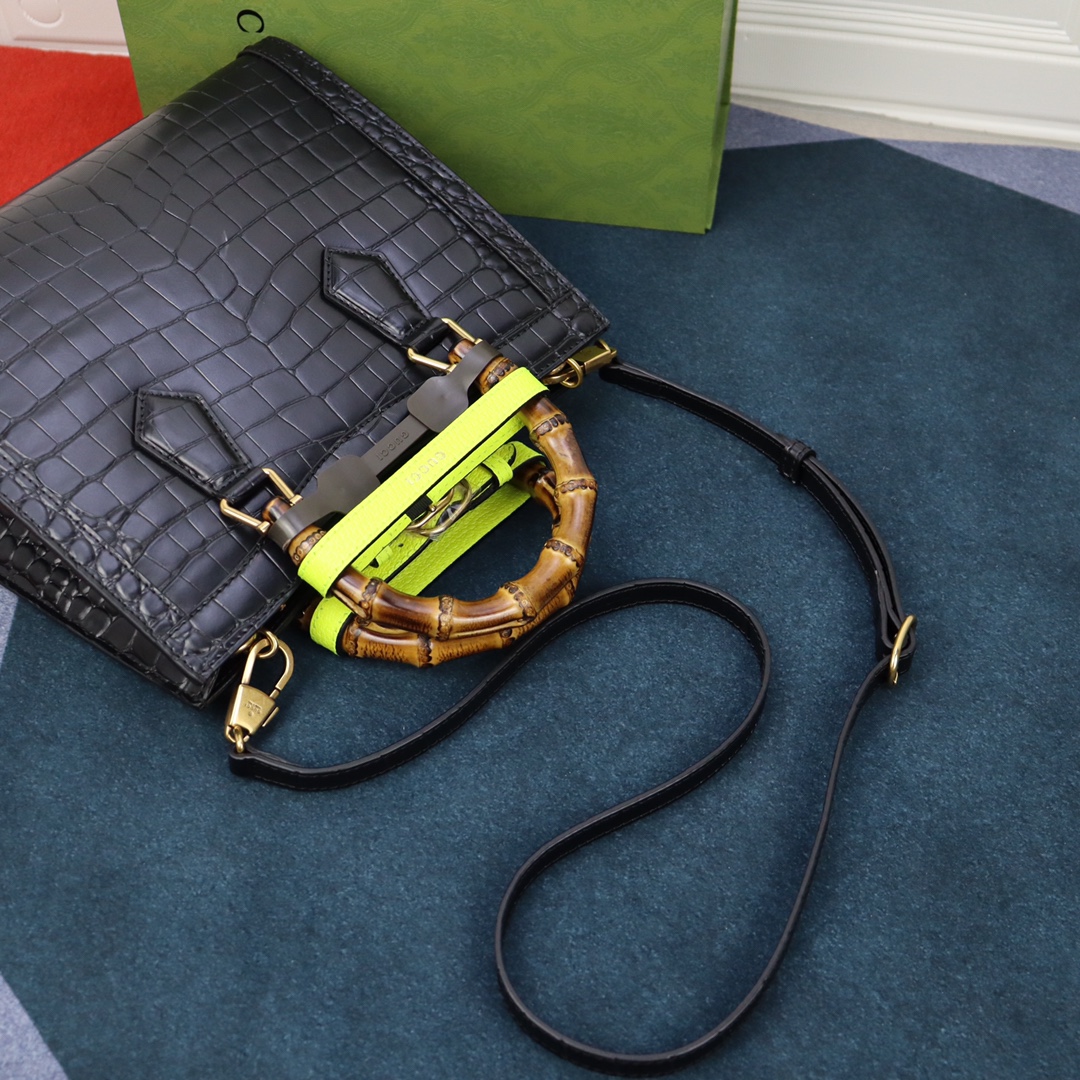 Handbag Gucci 660195 size 27*24*11 cm - vstockx