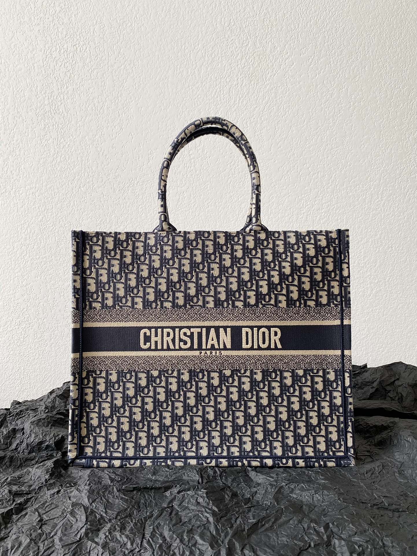 Handbags Dior Book Tote 8001 size:41.5*35*18 cm - vstockx