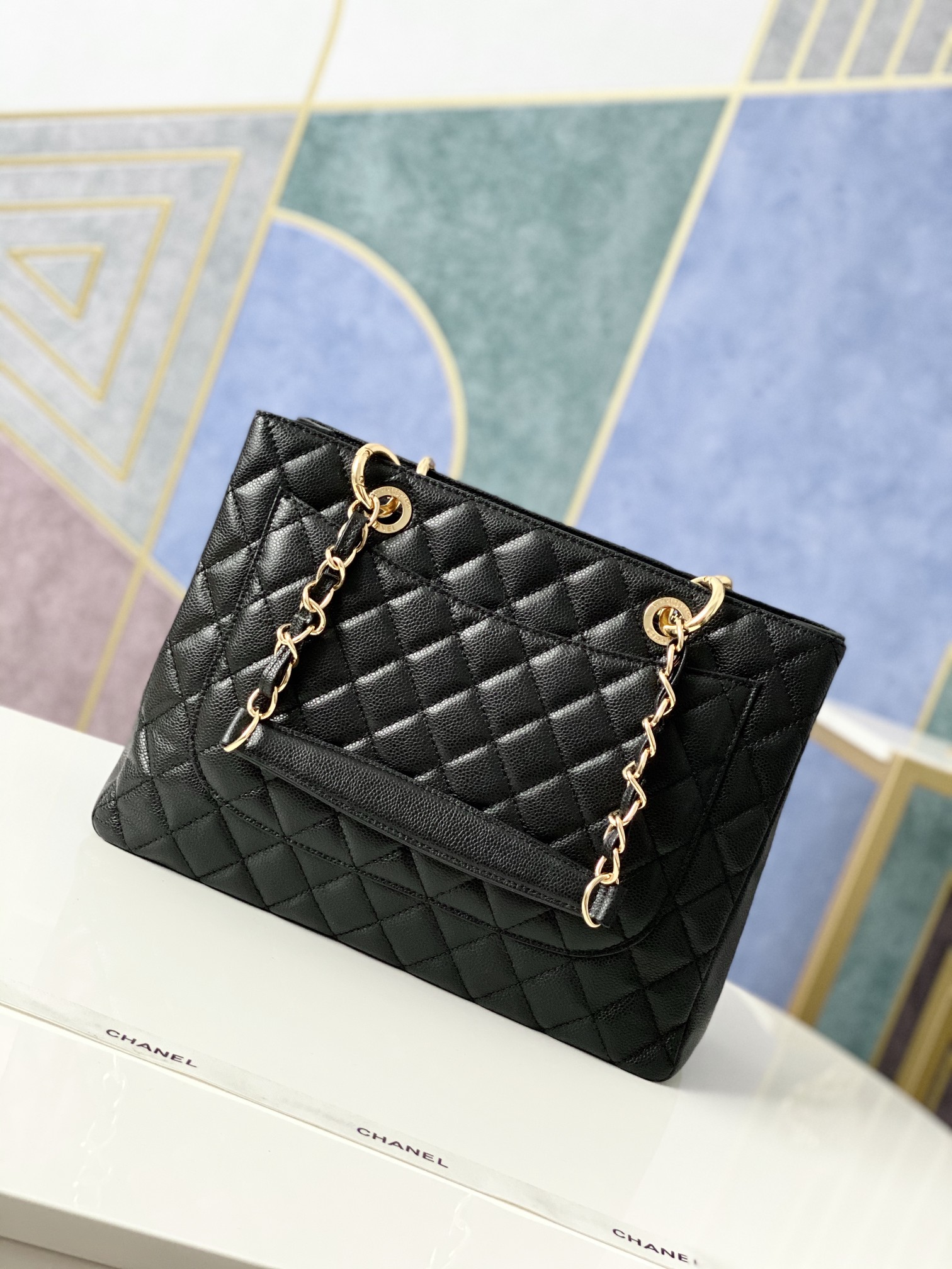 Handbag Chanel 20995 size 34x25x14 cm - vstockx