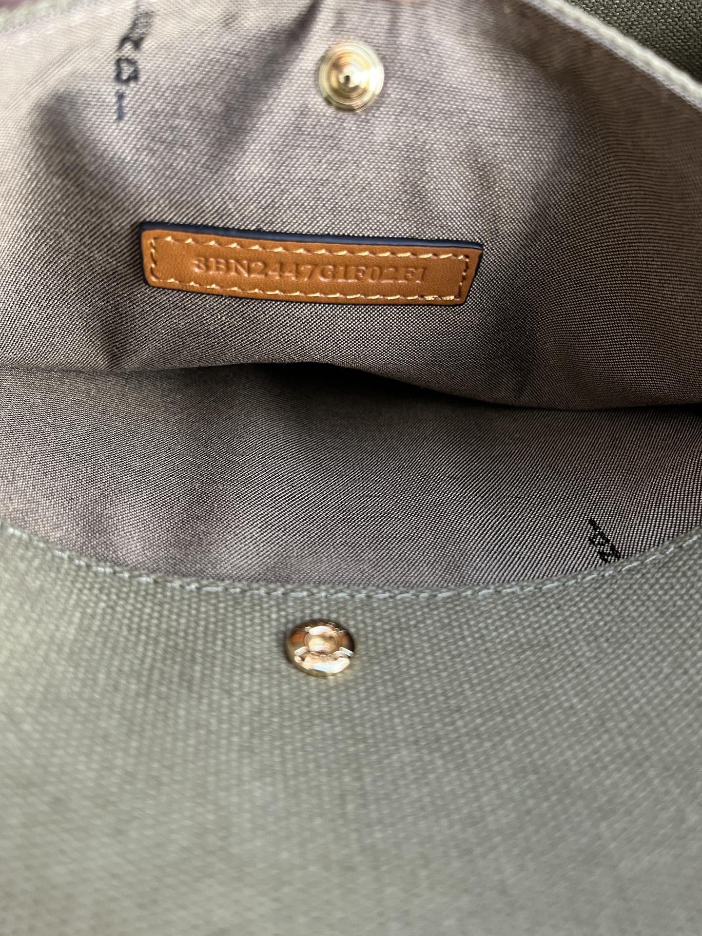 handbags FENDI 1819 size:40*12*29cm - vstockx