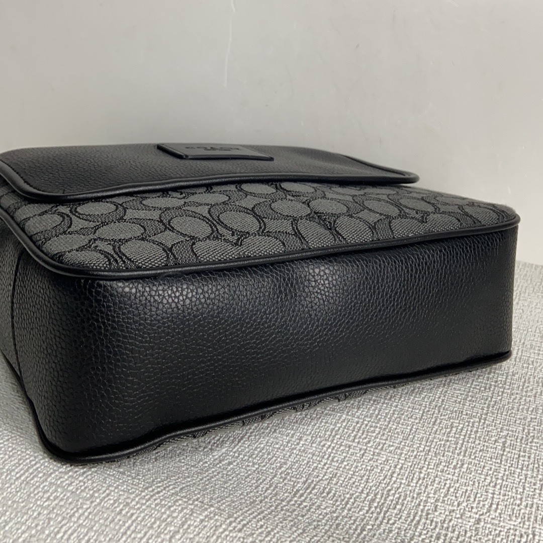 Handbags Coach CE534 size:26*20*7 - vstockx