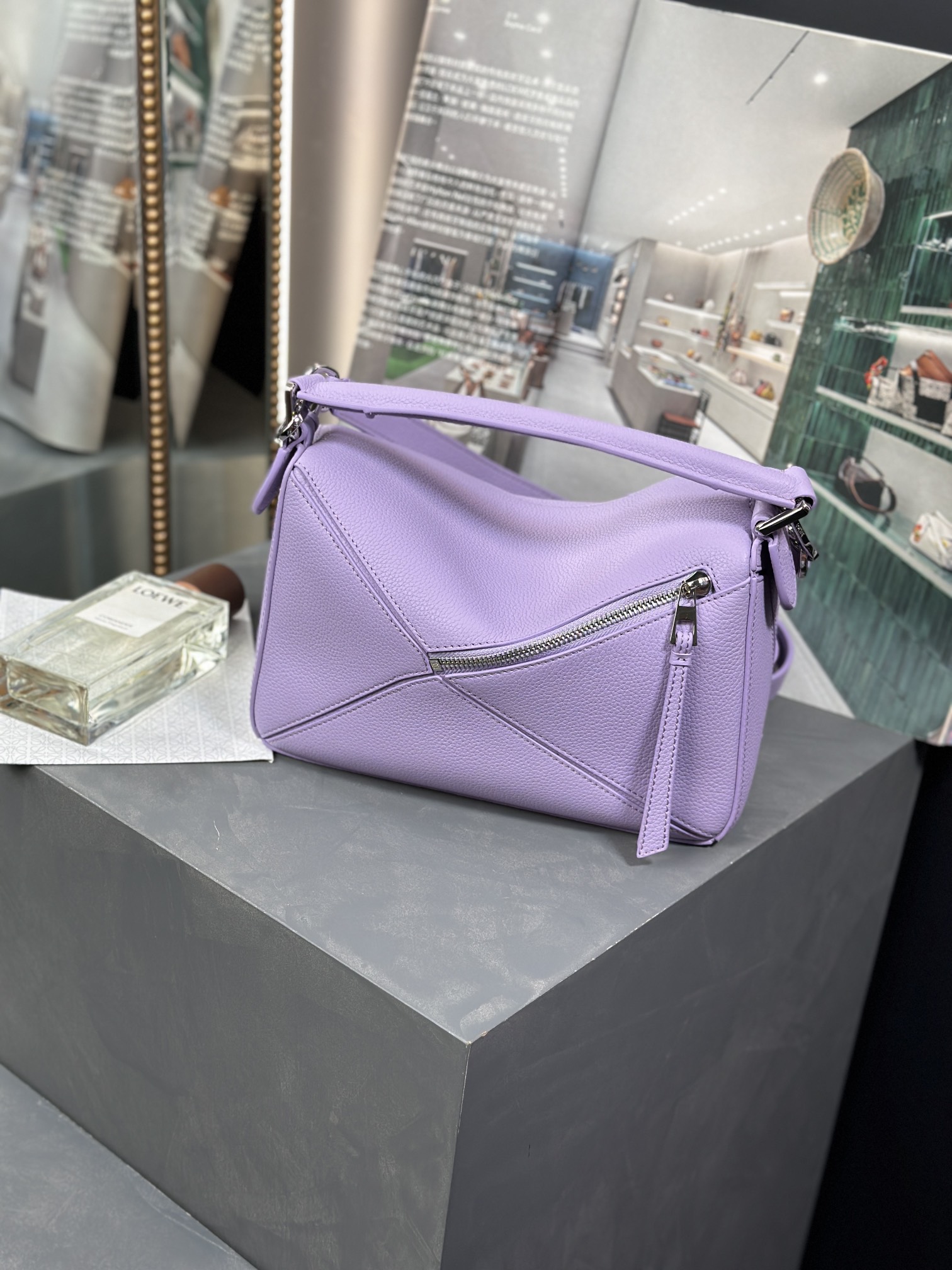 Handbags LOEWE zp size:24*14*11 cm - vstockx