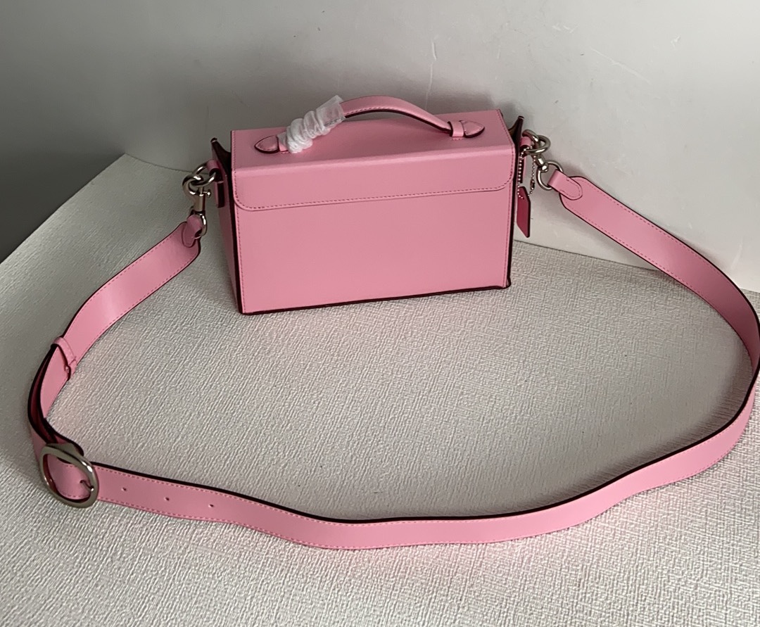 Handbags Coach CH750 size:23*14*5 - vstockx