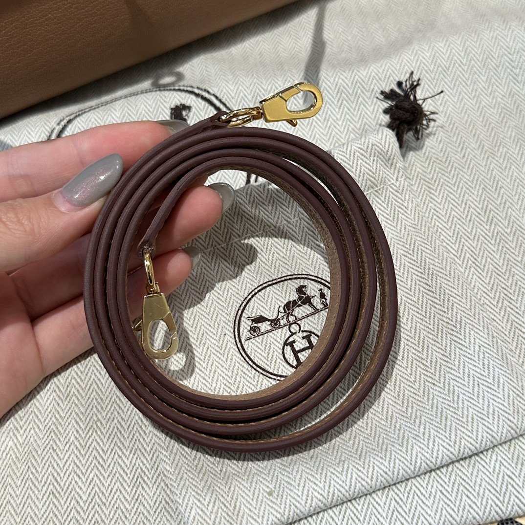 Handbags Hermes mini Kelly size:19 cm - vstockx