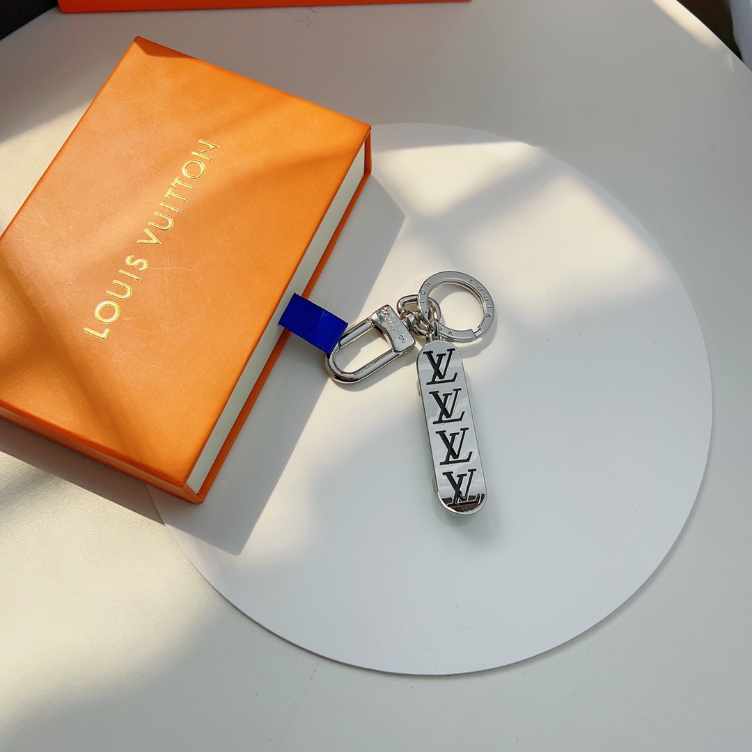 Jewelry Louis Vuitton 385 - vstockx