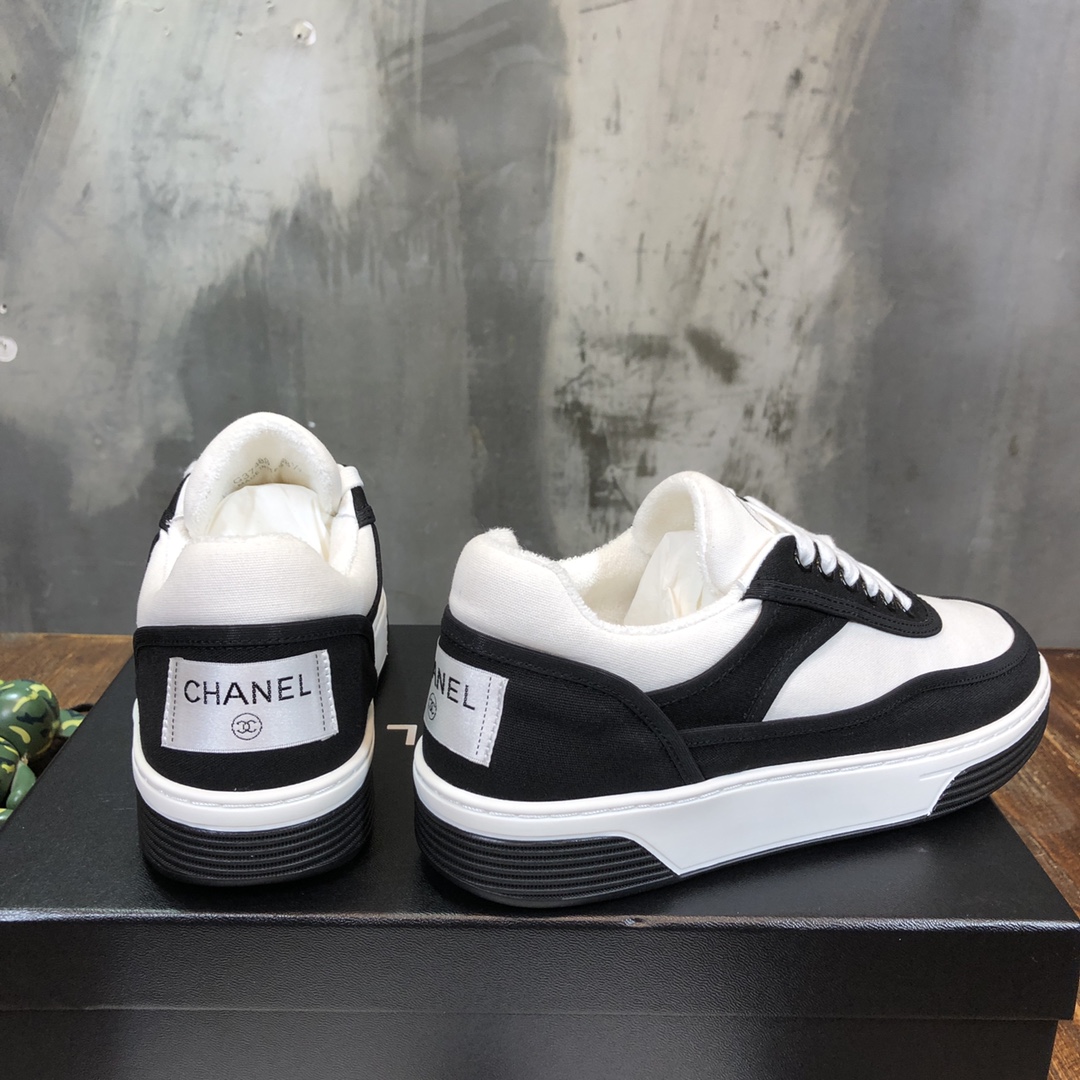 Chanel Fabric & Suede Calfskin Low Top Sneaker 25 - vstockx