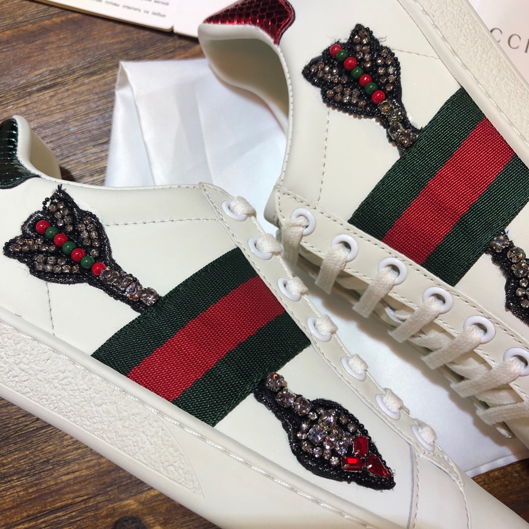Gucci Ace Embroidered Arrow (W) - vstockx