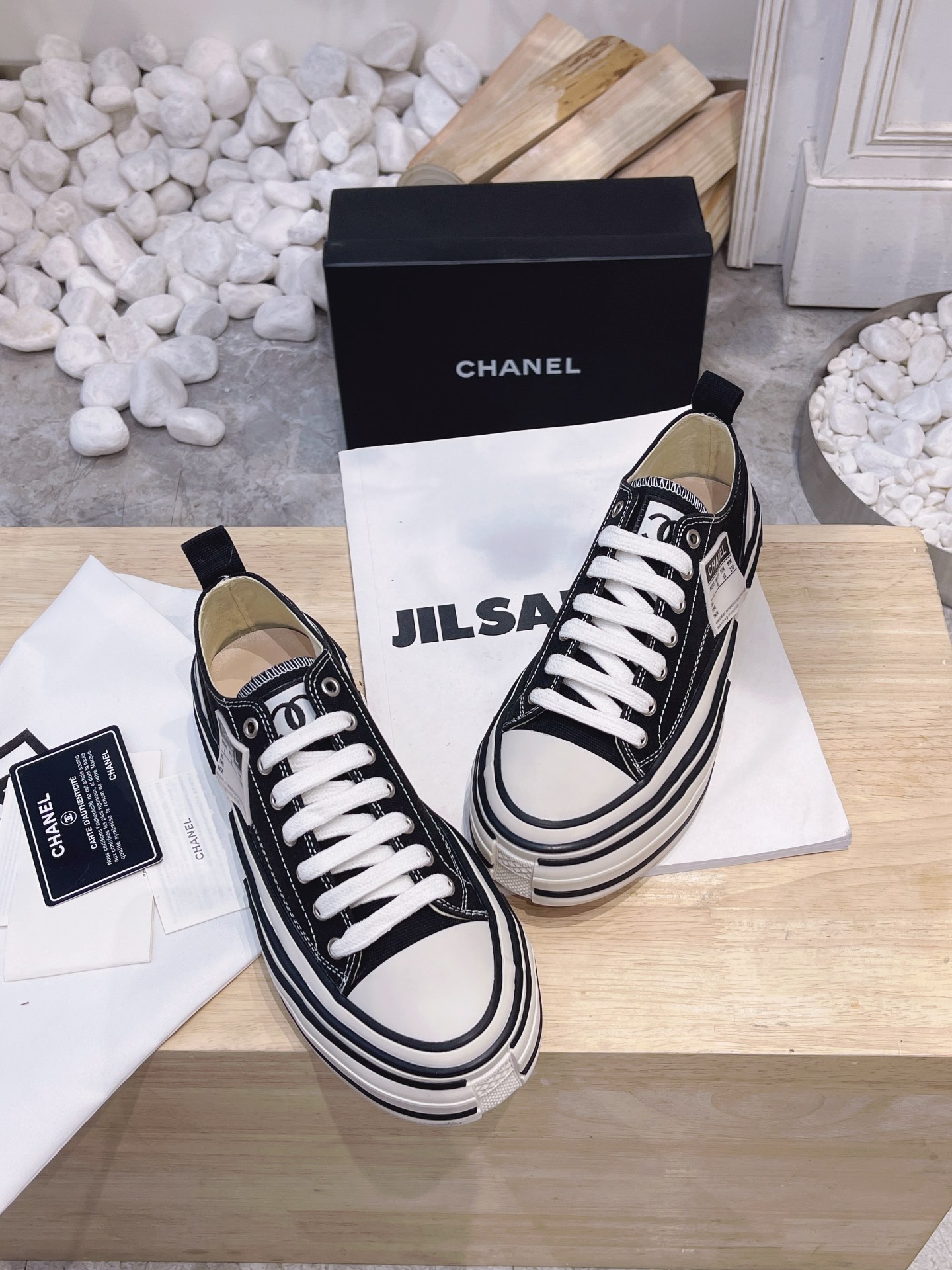 Chanel Peac×by piec Sneaker 1 - vstockx
