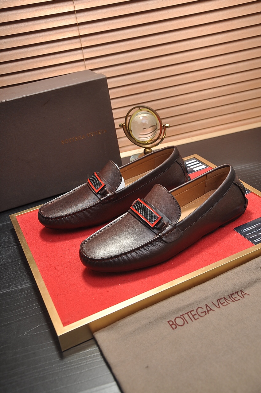 Bottega Veneta Intrecciato Leather Loafers 10 - vstockx