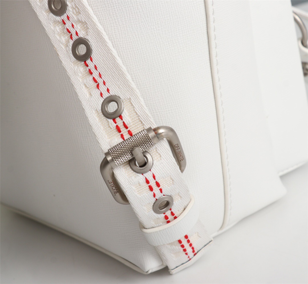 handbags OFF-White 501  5332870  size:19*24*13cm - vstockx