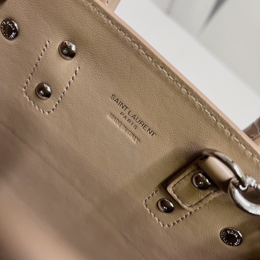 Handbags SAINT LAURENT 392035 size 21*15*10 cm - vstockx