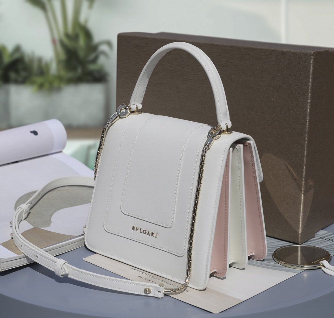 Handbags Bvlgari 24791050 size:18*15*9.5 cm - vstockx