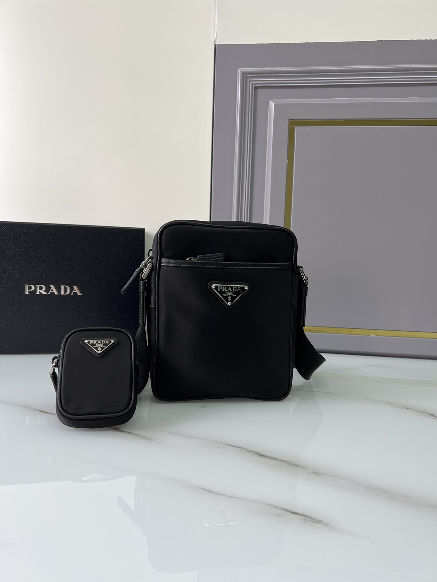 handbags prada 2VH112 20*16*5 - vstockx