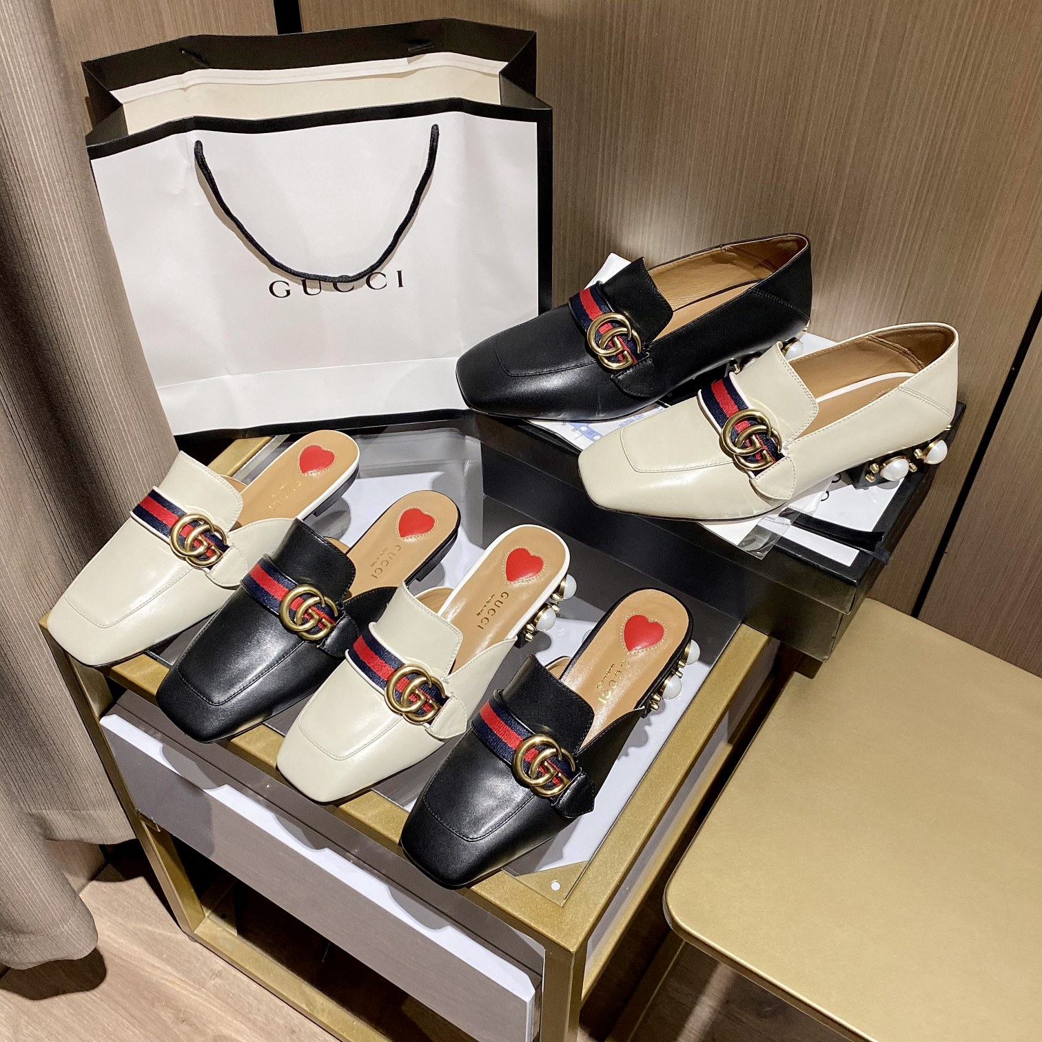 Gucci Leather mid-heel loafer Women 12 - vstockx