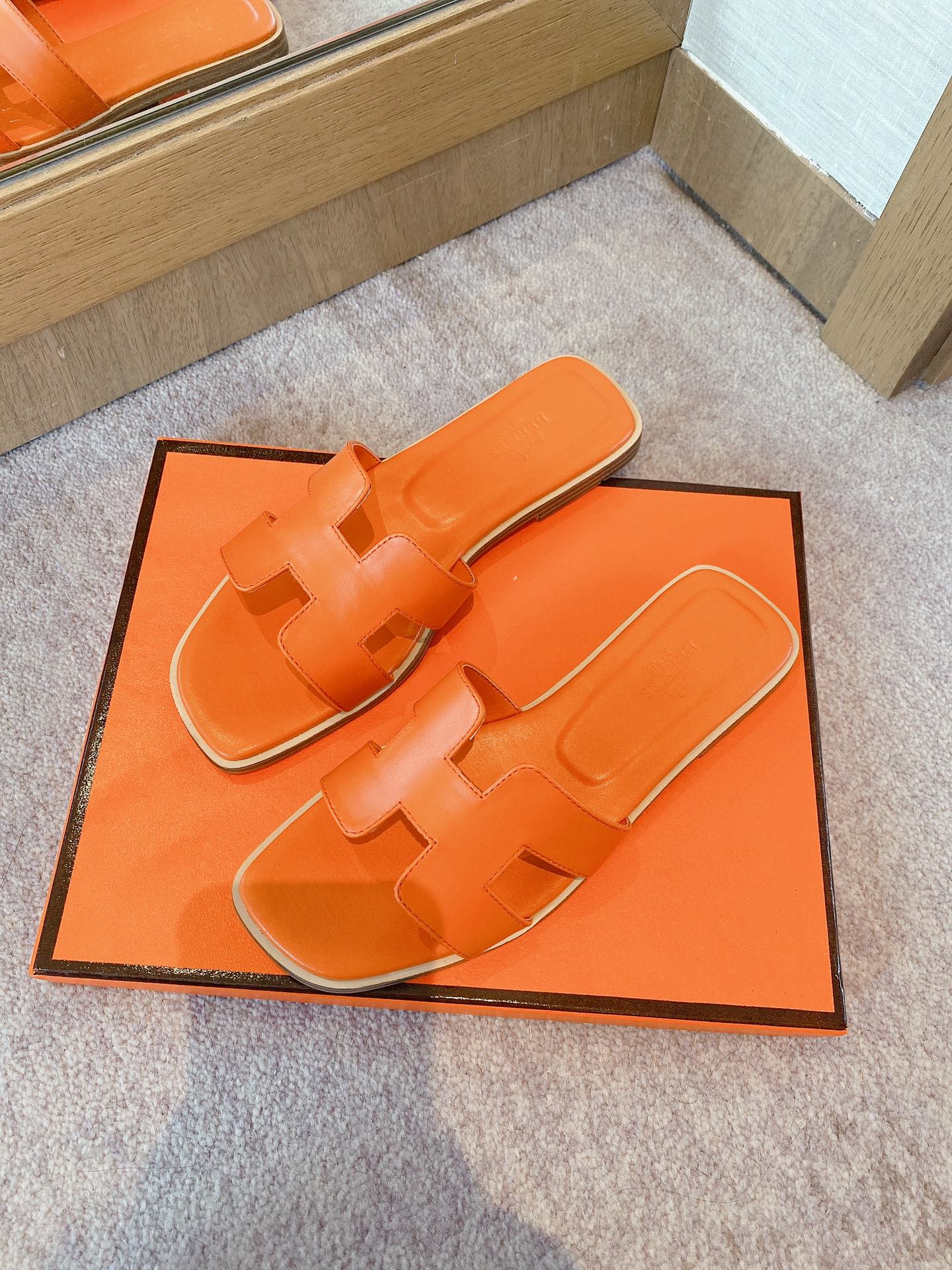 Hermes Sandals 71 - vstockx