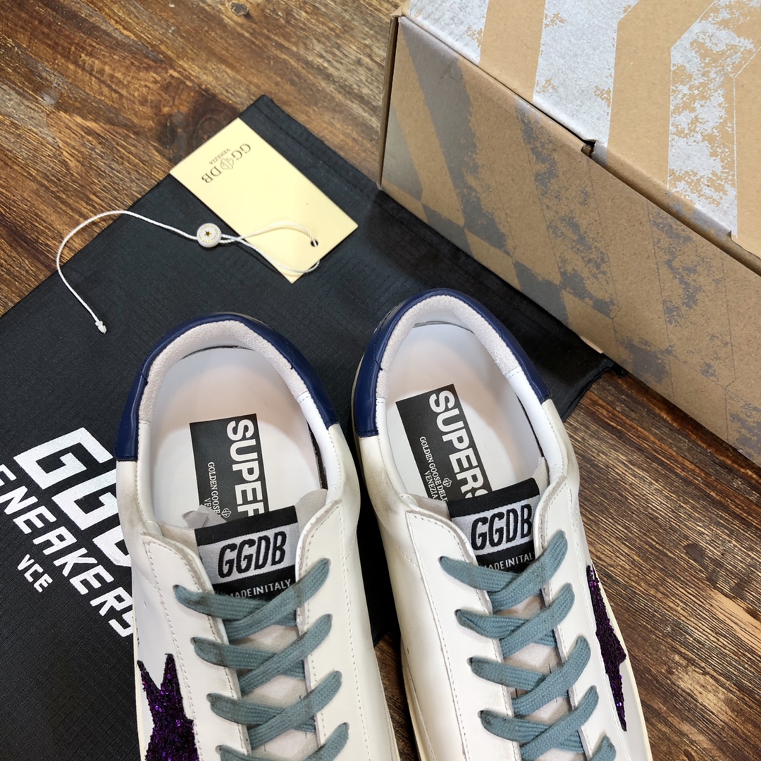 Golden Goose Superstar distressed-finish sneakers 16 - vstockx