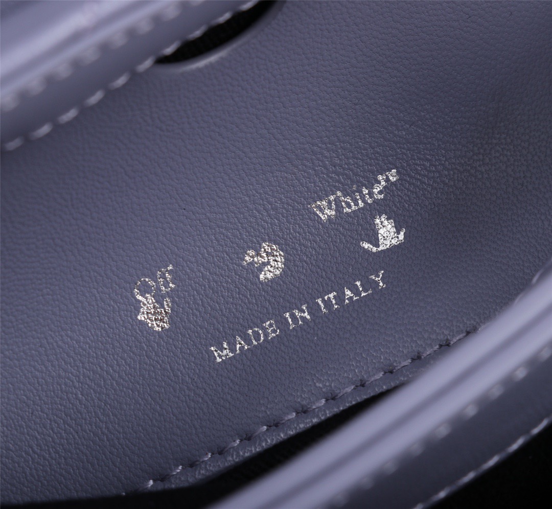 handbags OFF-White 570  6550870  size:21*16*11cm - vstockx