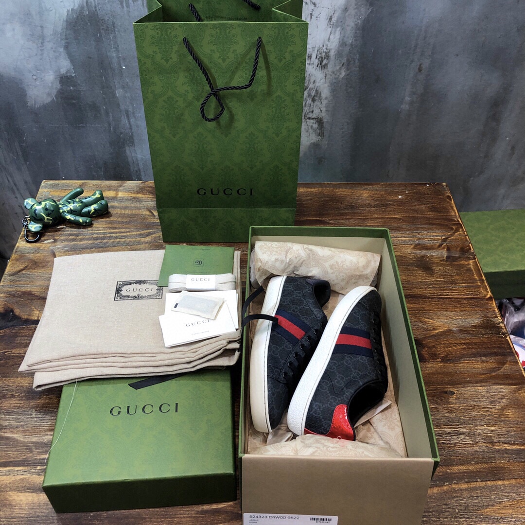 Gucci Ace GG Supreme Black - vstockx