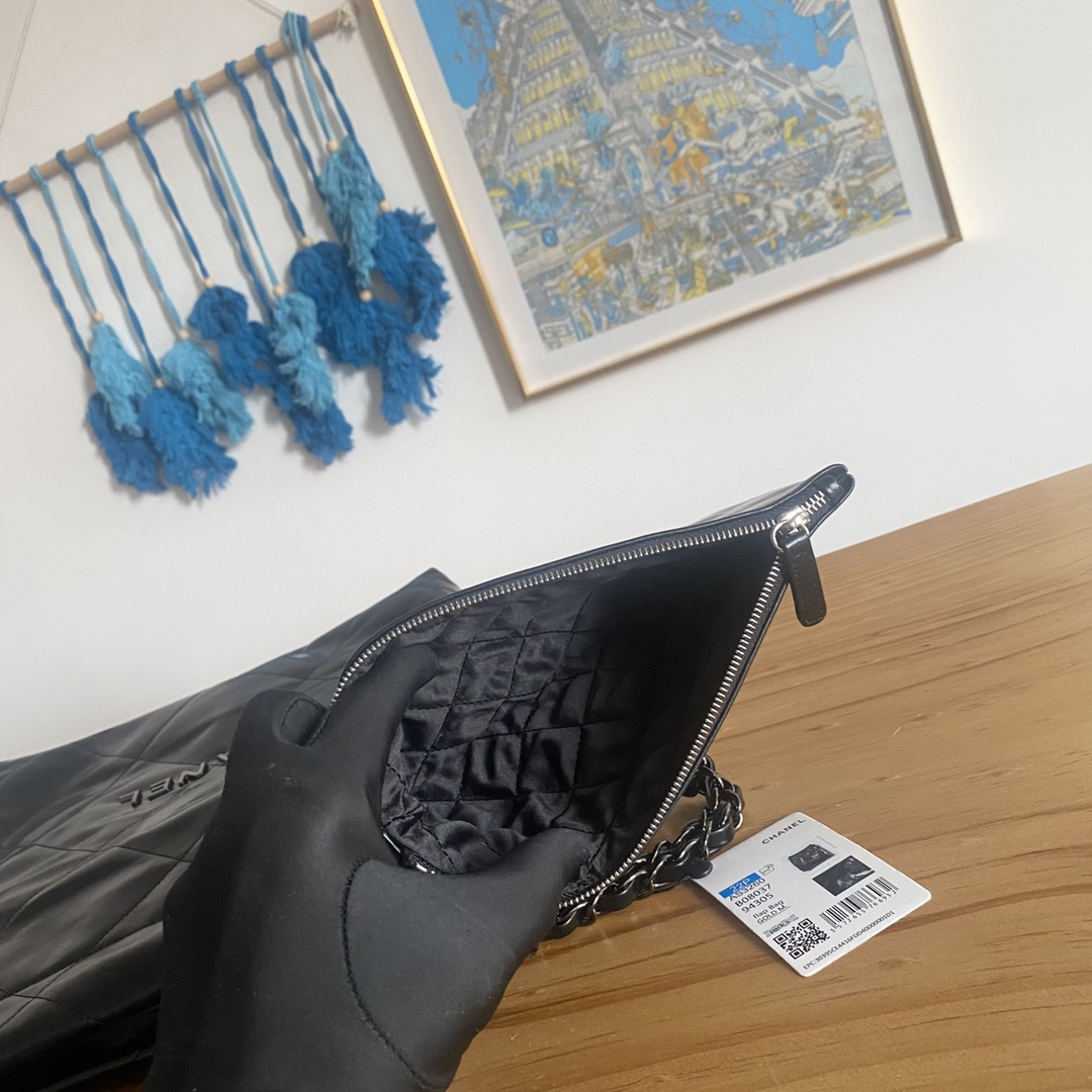 Handbag Chanel AS3260 size 35X37X7 Cm - vstockx