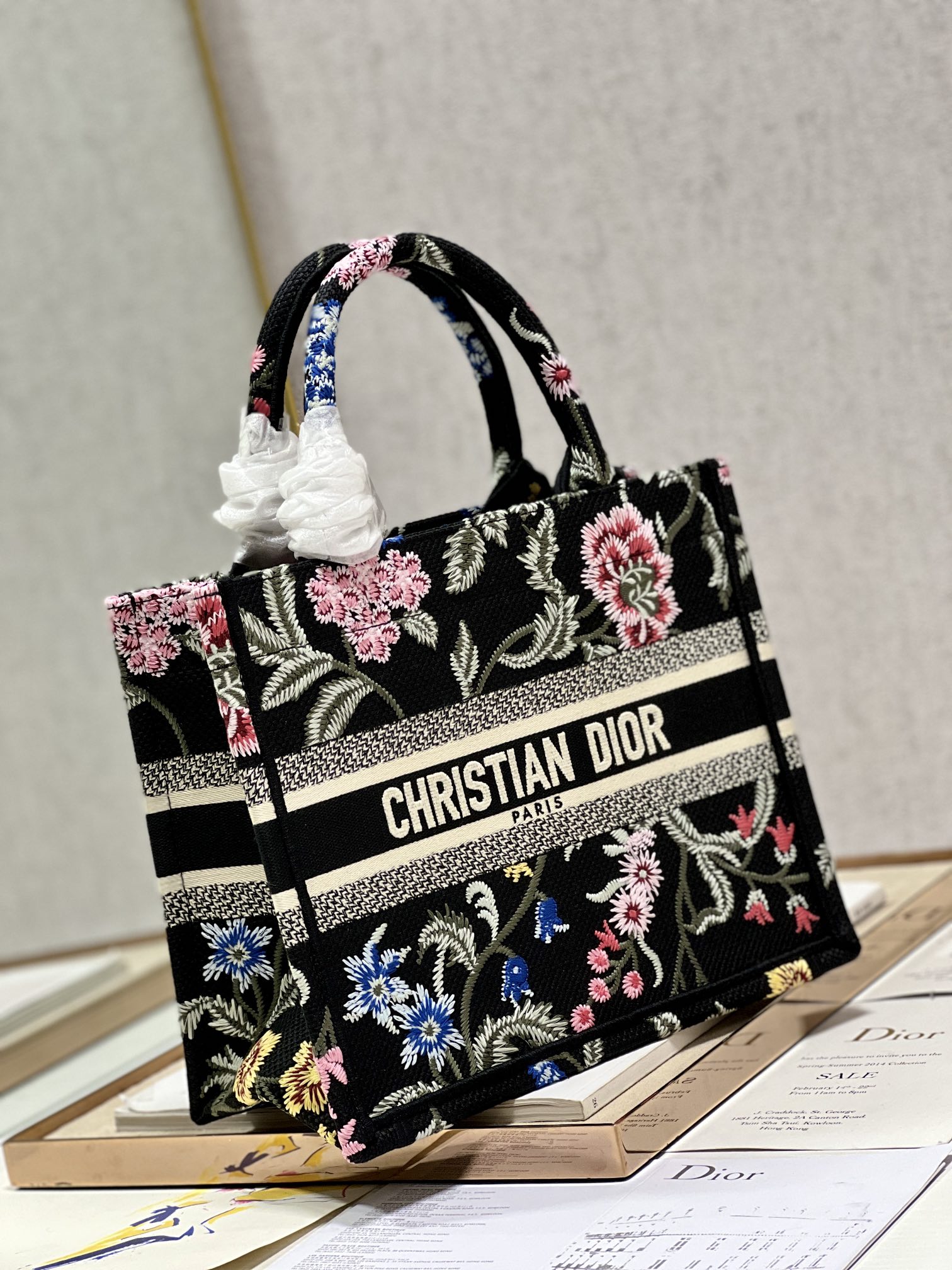 Handbag Dior 1265 size 26.5  21  14 cm - vstockx
