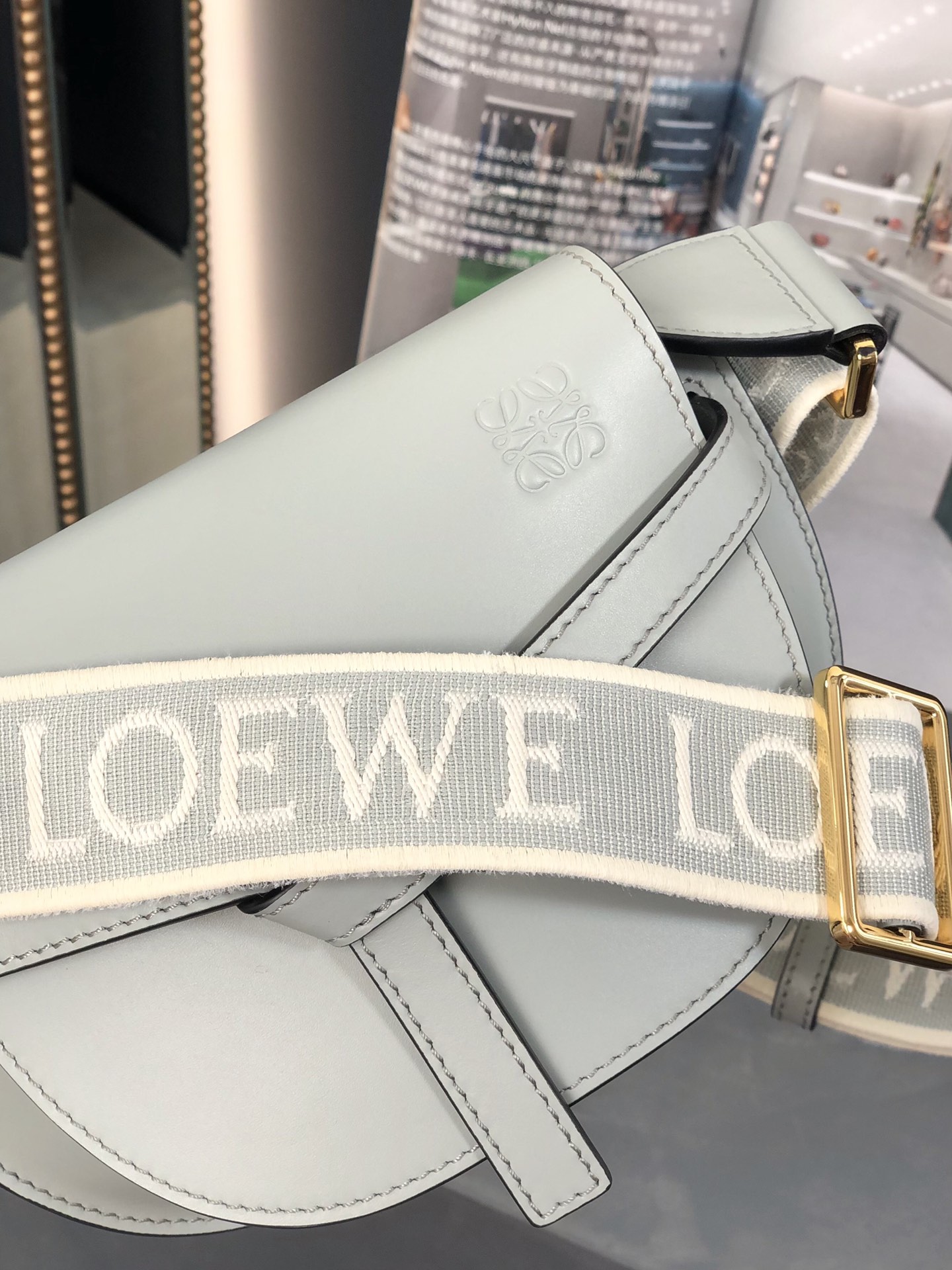 Handbags LOEWE   size:15*12.5*9cm - vstockx