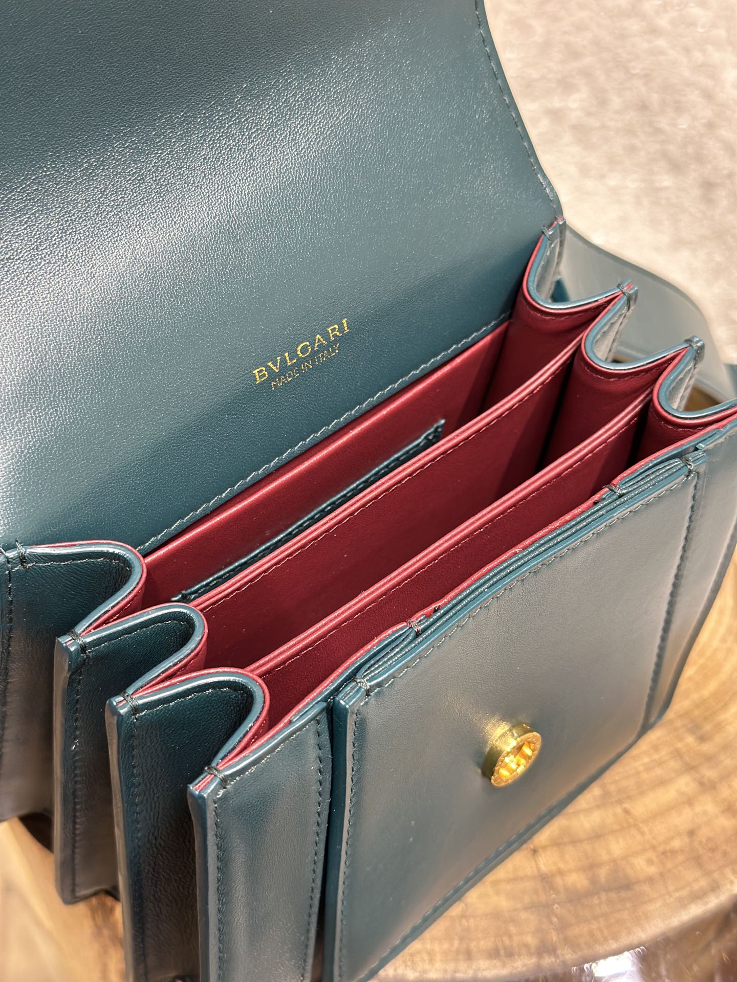 Handbags Bvlgari 290762 size:18*15*9.5 cm - vstockx