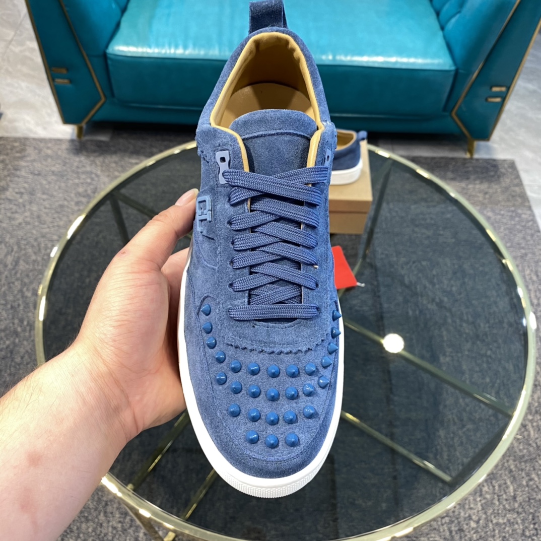 Christian Louboutin Happyrui Spikes Flat Sneakers 3 - vstockx