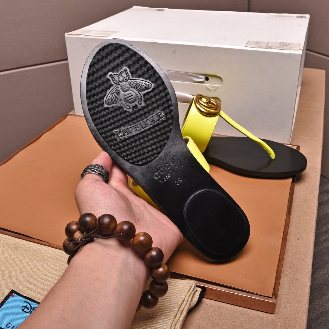 Gucci Slippers 13 - vstockx