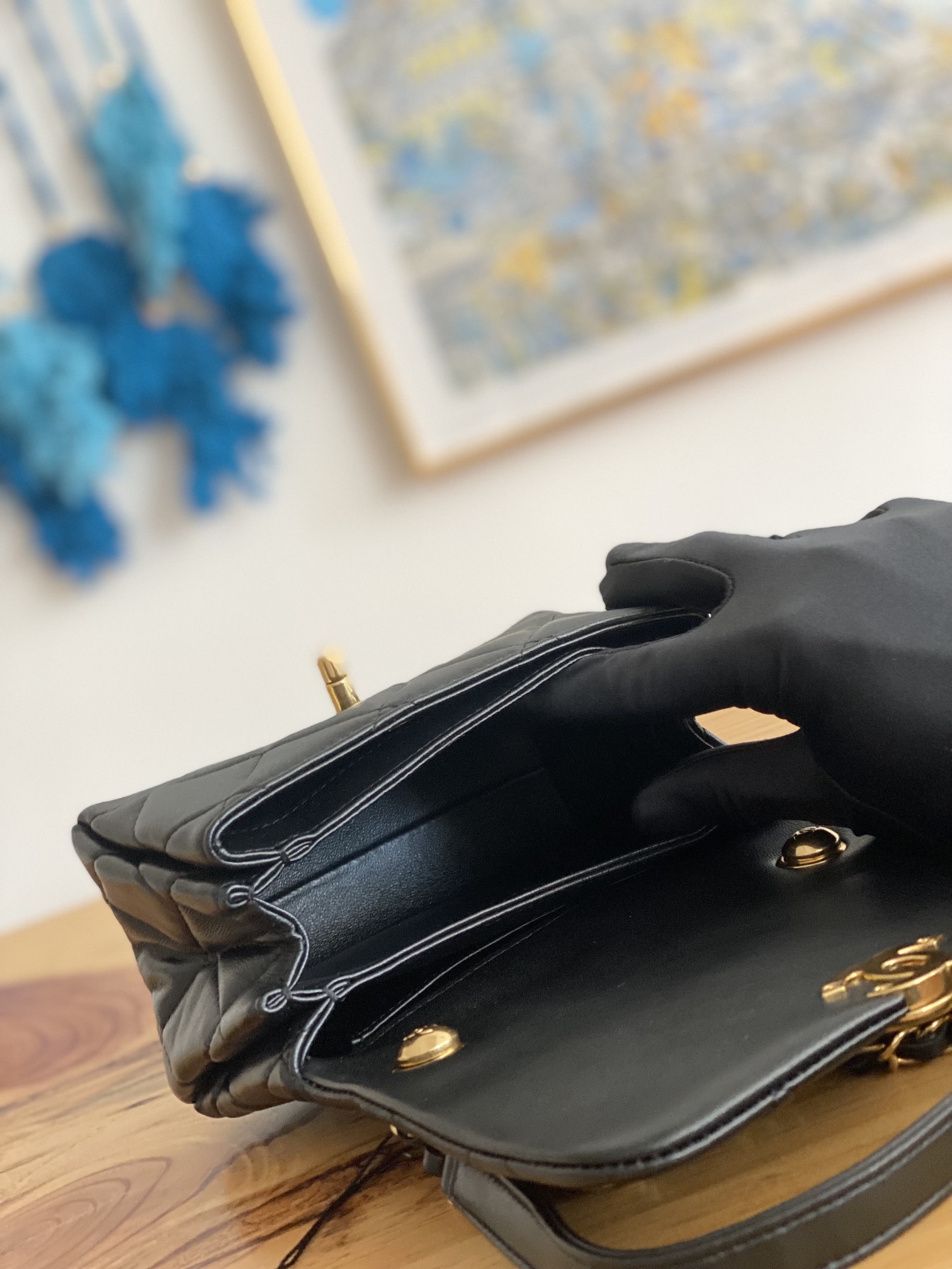 Handbag Chanel 3365 size 17X11.5X8.5 Cm - vstockx