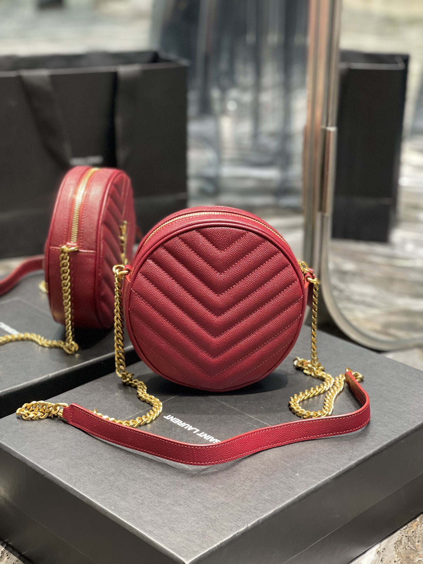 Handbags SAINT LAURENT 610436 size 17x17x5.5 cm - vstockx
