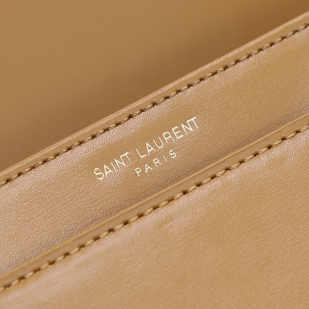 Handbags SAINT LAURENT 634306 size 19x13x5 cm - vstockx