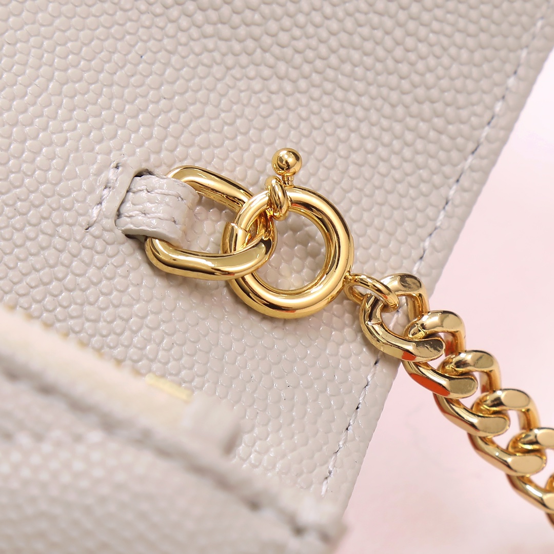 Handbags SAINT LAURENT 393953 size 19x11.5x4 cm - vstockx