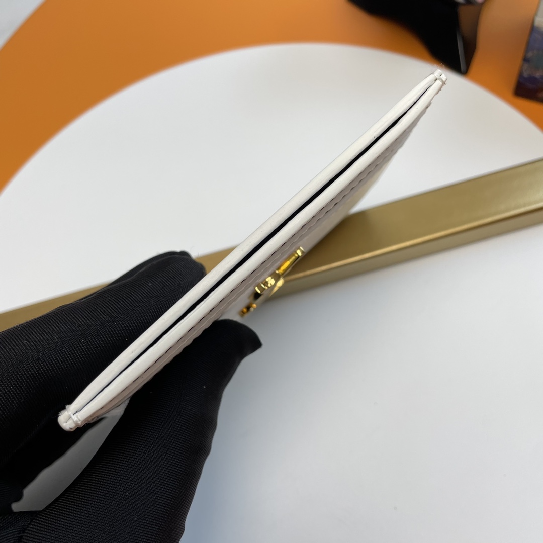 Handbags SAINT LAURENT 423291 size 10x7.5x0.5 cm - vstockx