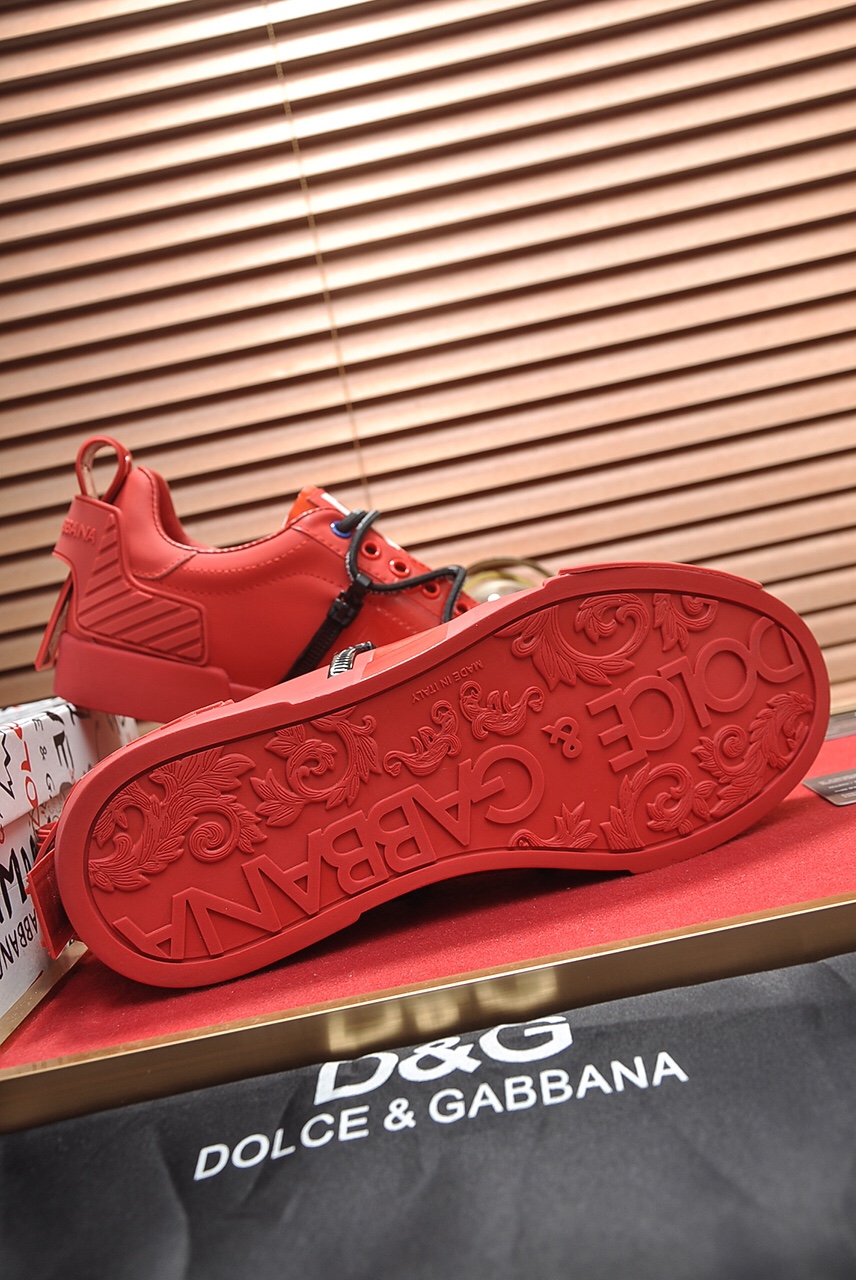 Dolce & Gabbana Low Tops Sneakers 67 - vstockx