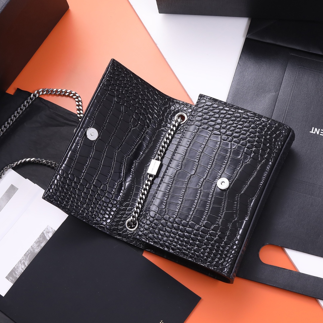 Handbags SAINT LAURENT 469390 size 20x13.5x5.5 cm - vstockx