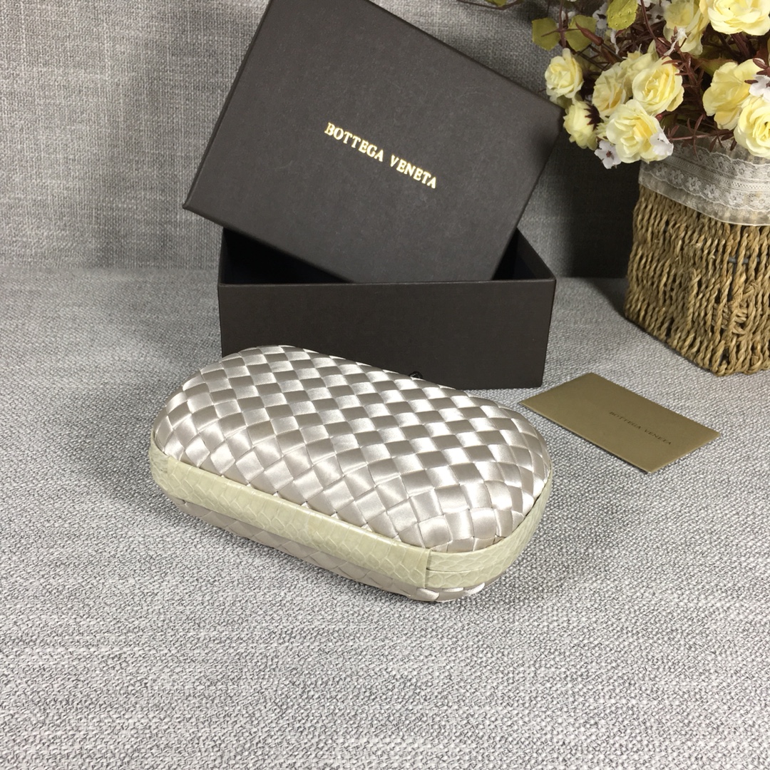 handbags Bottega Veneta 8651 size:16.5*10.5*6cm - vstockx